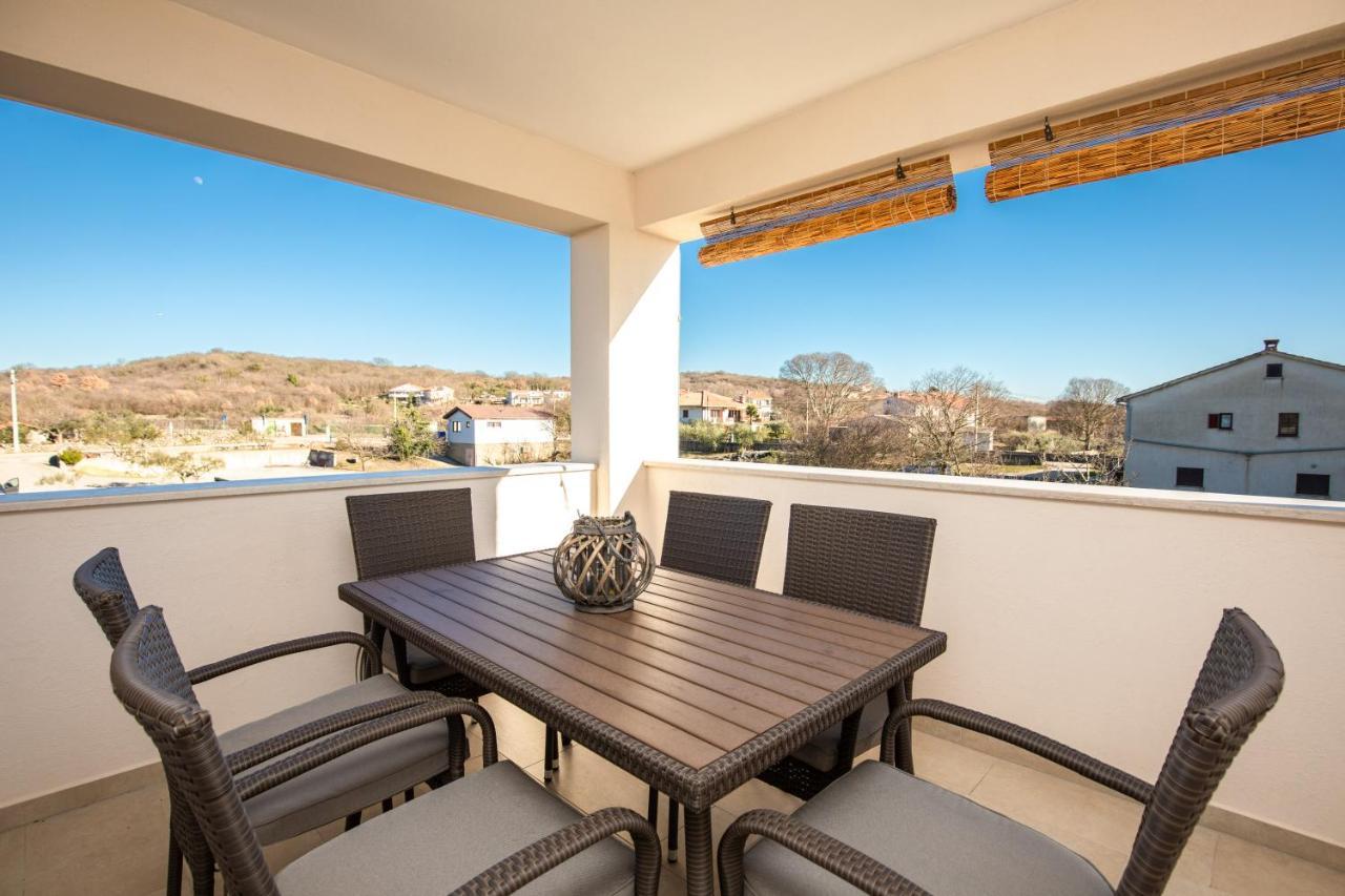 Apartments Brig Perfect Countryside Holiday! Krk Town Exterior foto