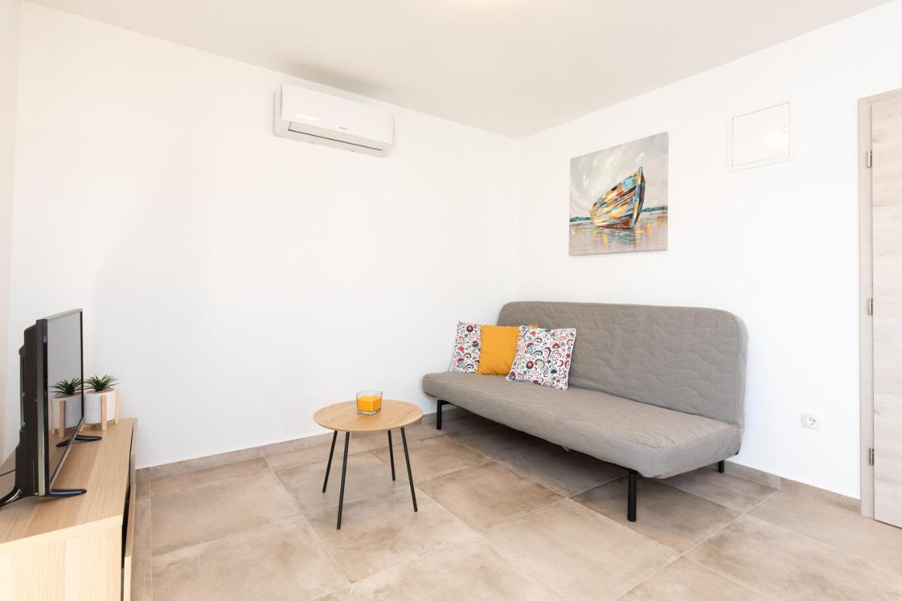 Apartments Brig Perfect Countryside Holiday! Krk Town Exterior foto